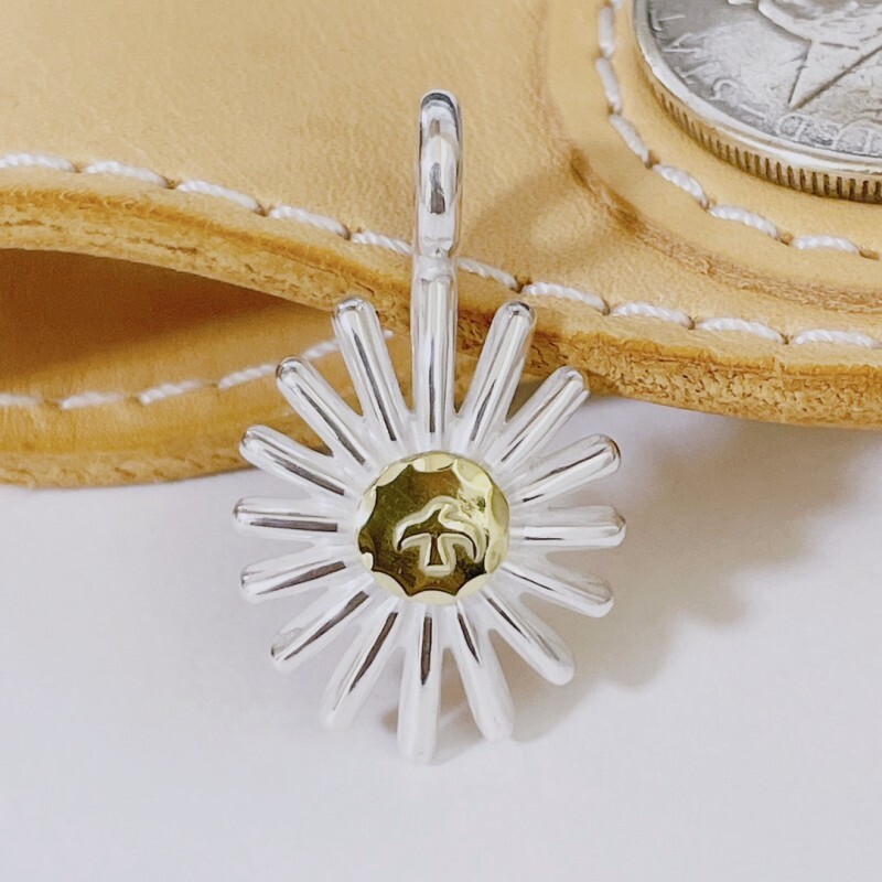 楽天市場】金メタル付きウニ ペンダントトップ インディアンネックレス