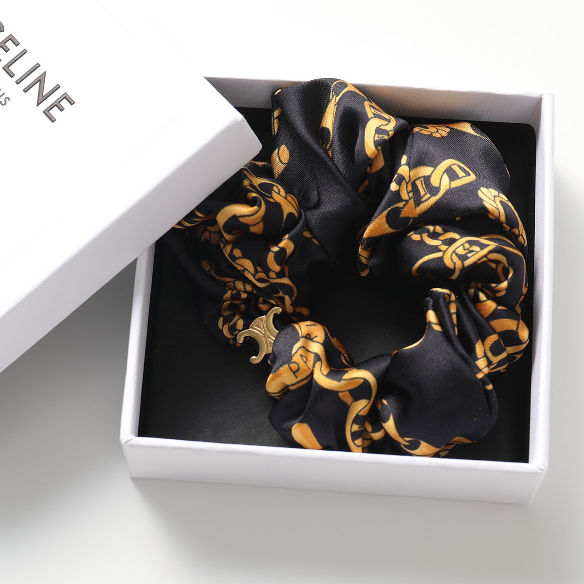 楽天市場】CELINE セリーヌ シュシュ SCRUNCHY CHAIN CELINE BRACELET