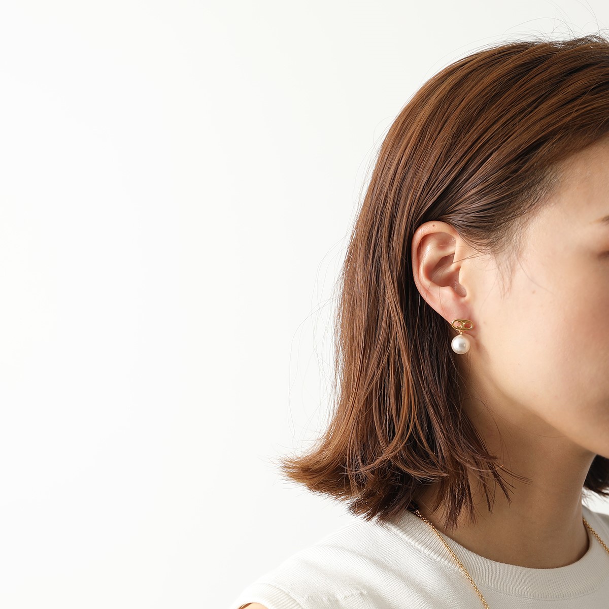 楽天市場】CELINE セリーヌ ピアス PERLS EARRINGS 46W796BPE.01GI