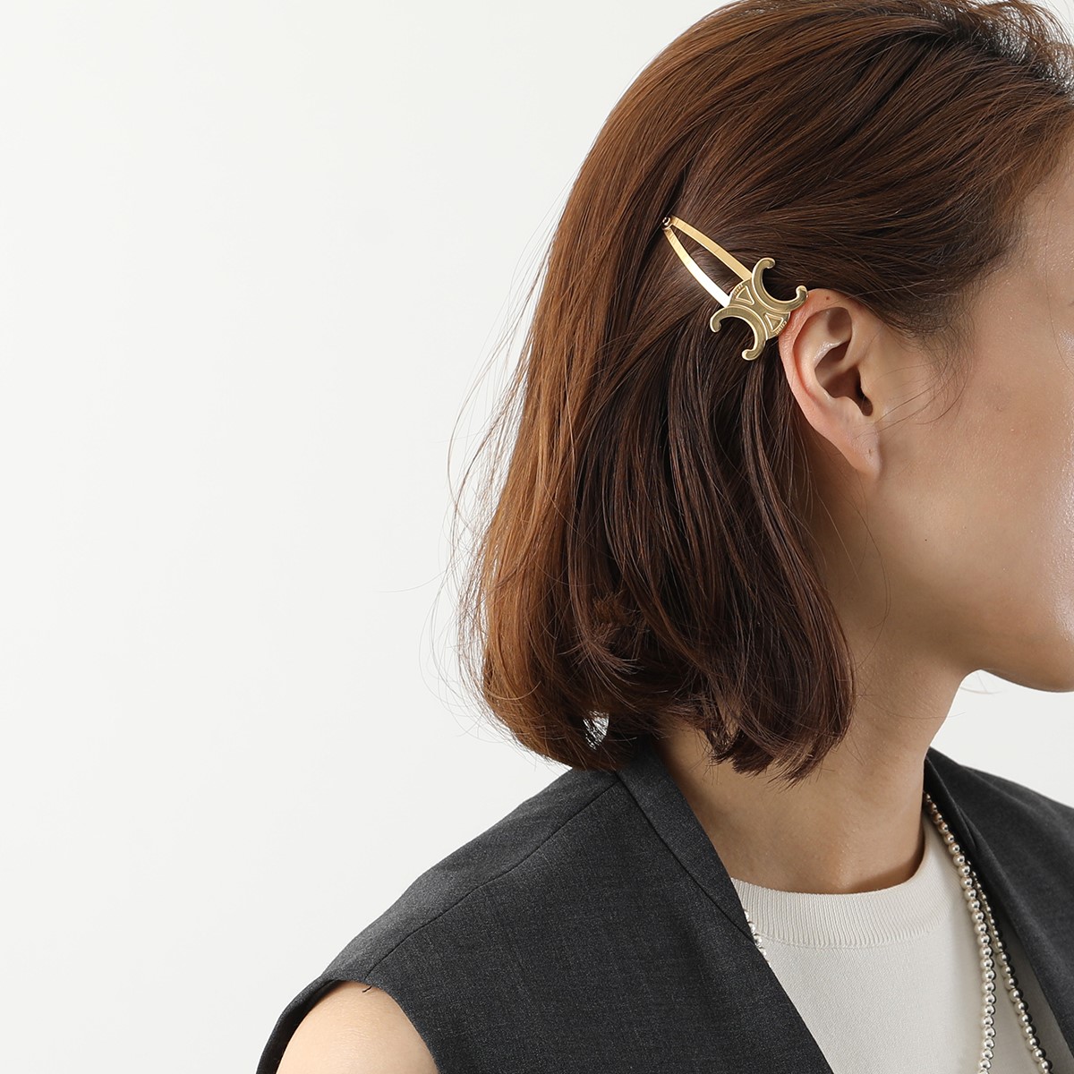 楽天市場】CELINE セリーヌ ヘアクリップ Snap Hair Clip 46Z656BSL