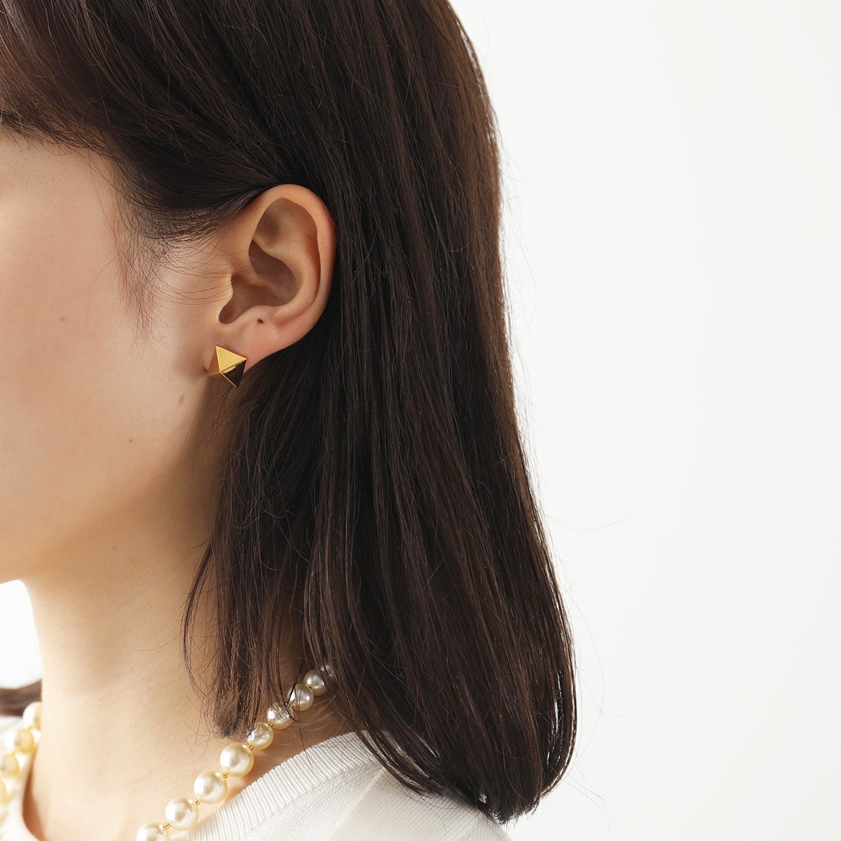 楽天市場】VALENTINO ヴァレンティノ ピアス 6W2J0G35MET レディース