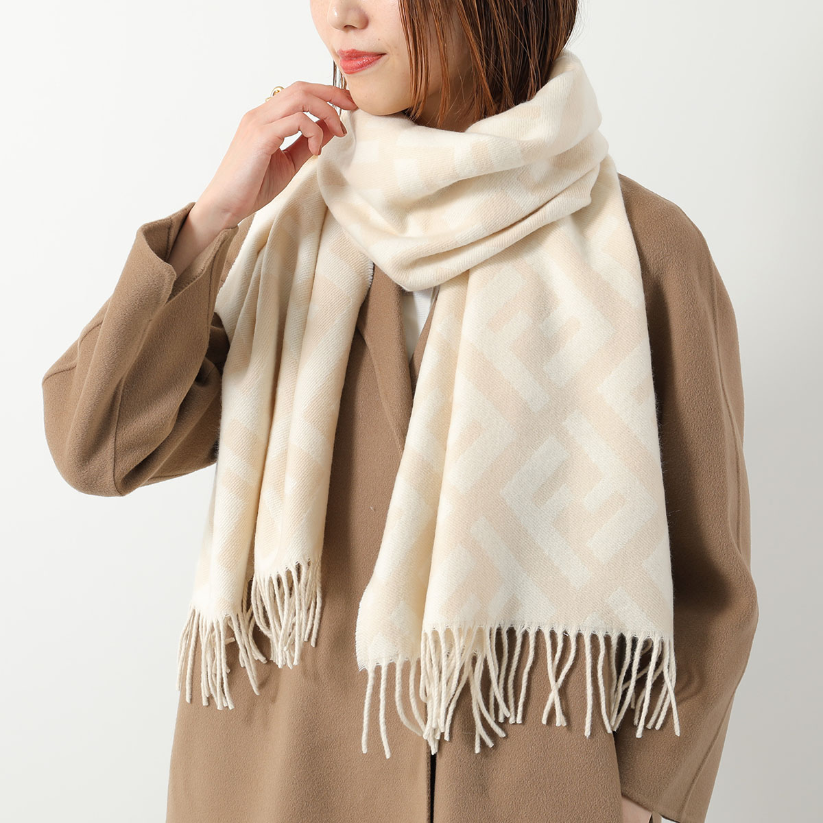 楽天市場】【最大2万円OFFクーポン対象・3/1限定】FENDI フェンディ FF