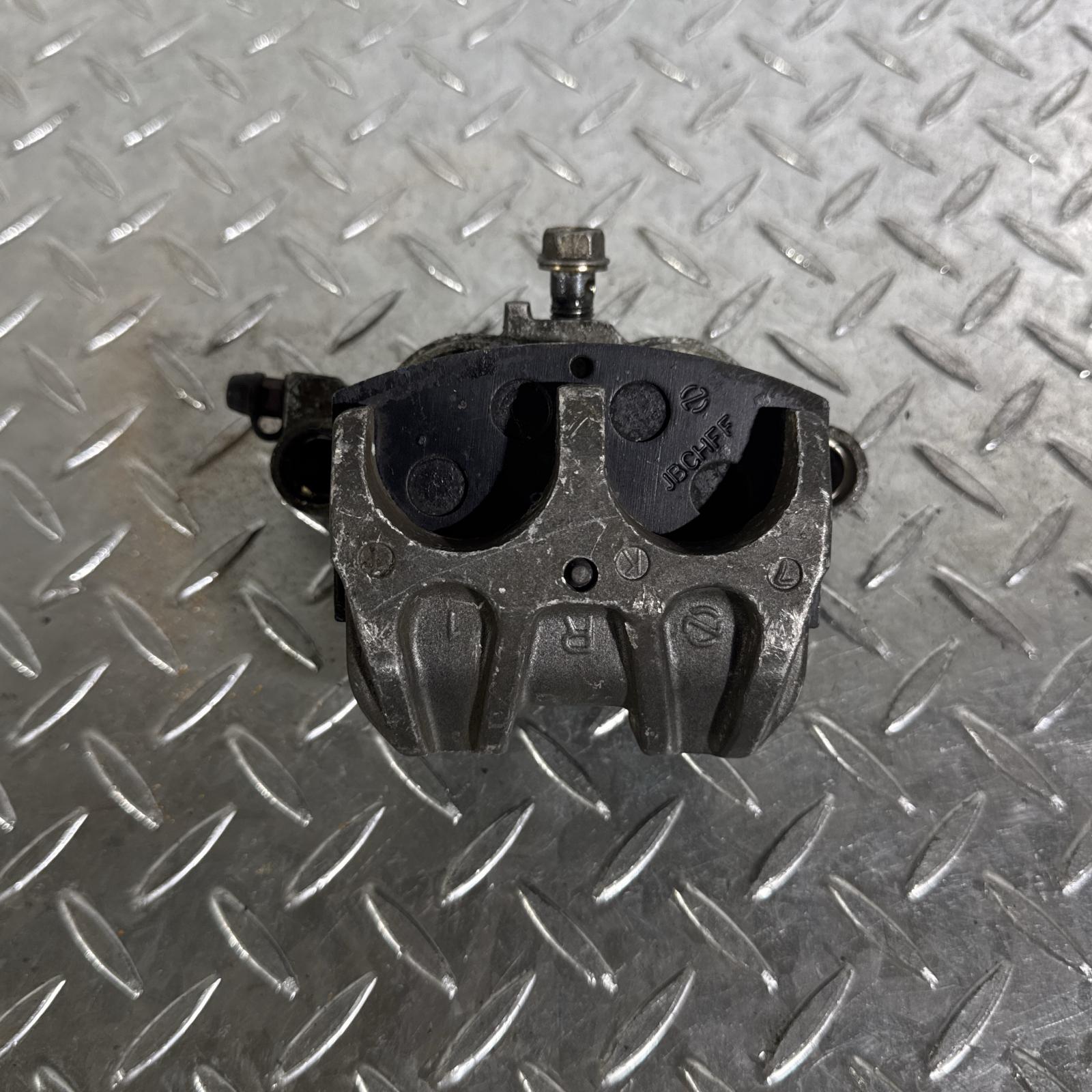 楽天市場】HONDA CBX550F フロントキャリパー 右 32パイ ホンダ