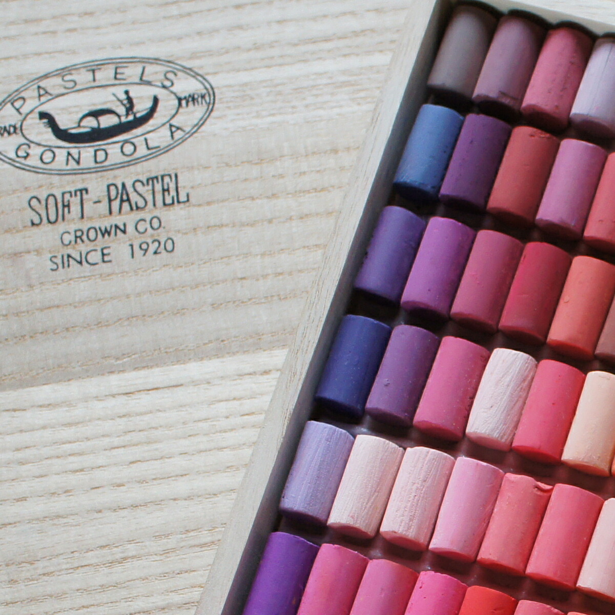 楽天市場】日本製 ゴンドラパステル 242色 全色セット 木箱入 ソフト