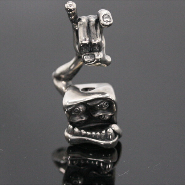 楽天市場】美品 Gucho ガッチョ モジョペンダント シルバー Gカード付