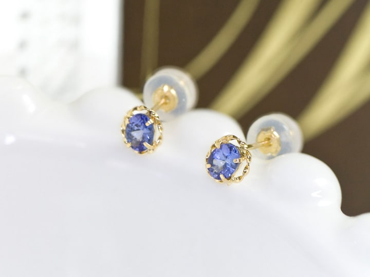楽天市場】タンザナイト ピアス レディース K18イエローゴールド 18金