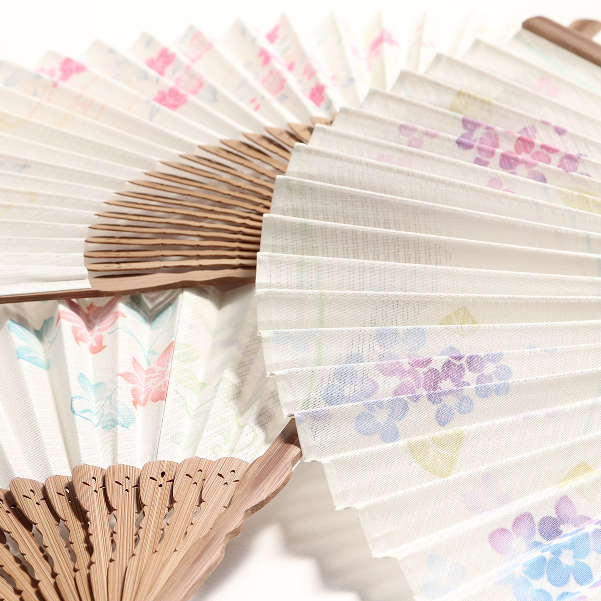 三味線本体 白色・紫色装飾 三味線本体 白色・紫色装飾 三味線本体