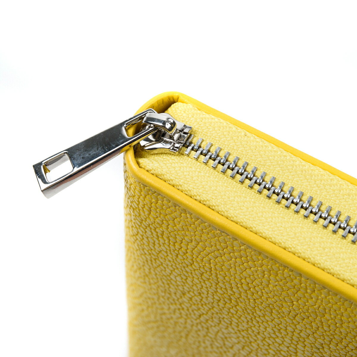 楽天市場】Revetta エイ革 ラウンドファスナー 長財布 ガルーシャ