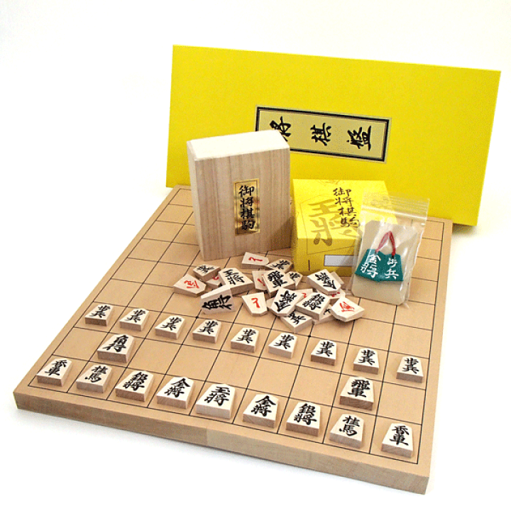 楽天市場】木製将棋盤セット オリジナル根付2個つき 新桂7号折将棋盤と