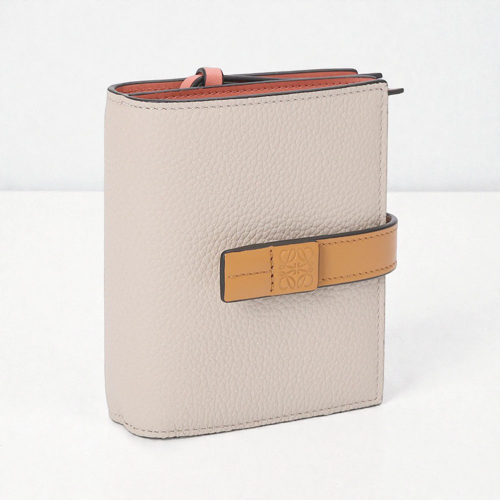 楽天市場】レディース財布（ブランドロエベ・形状（財布）二つ折り財布