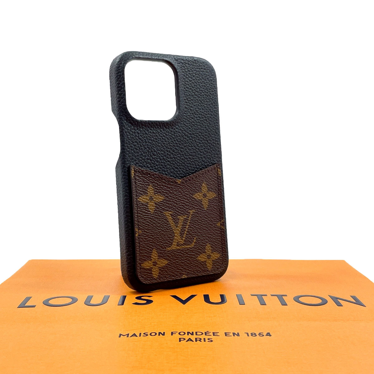 楽天市場】LOUIS VUITTON ルイヴィトン IPHONE バンパー 13 PRO M81224