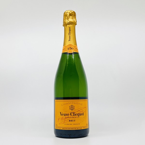 楽天市場】【送料無料】【正規品】ヴーヴ・クリコ イエローラベル