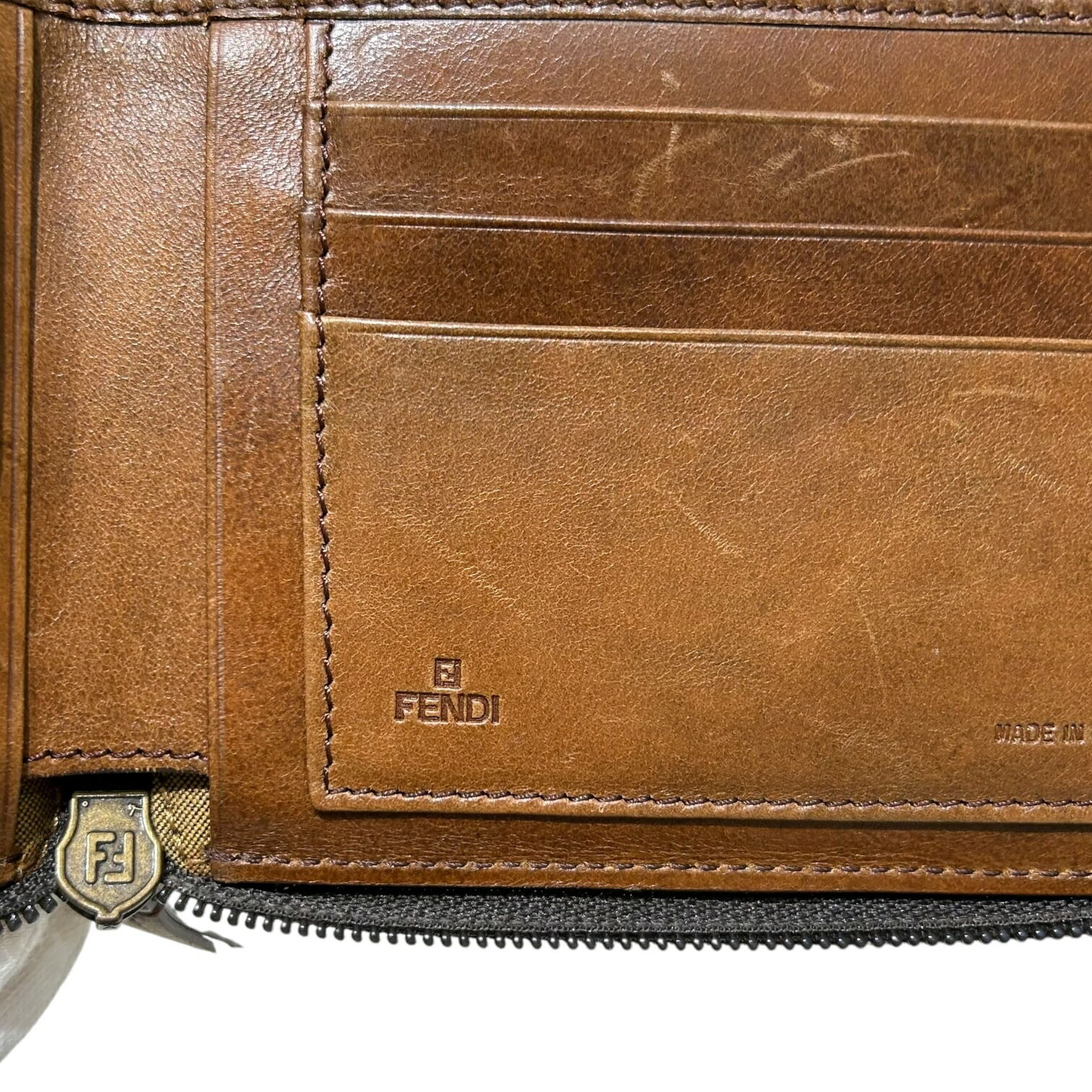 楽天市場】【中古】｜FENDI フェンディ ズッカ柄 二つ折り財布