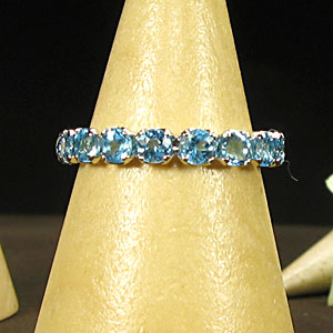 楽天市場】ハーフエタニティリング ブルートパーズ 3mm 指輪 10k K10