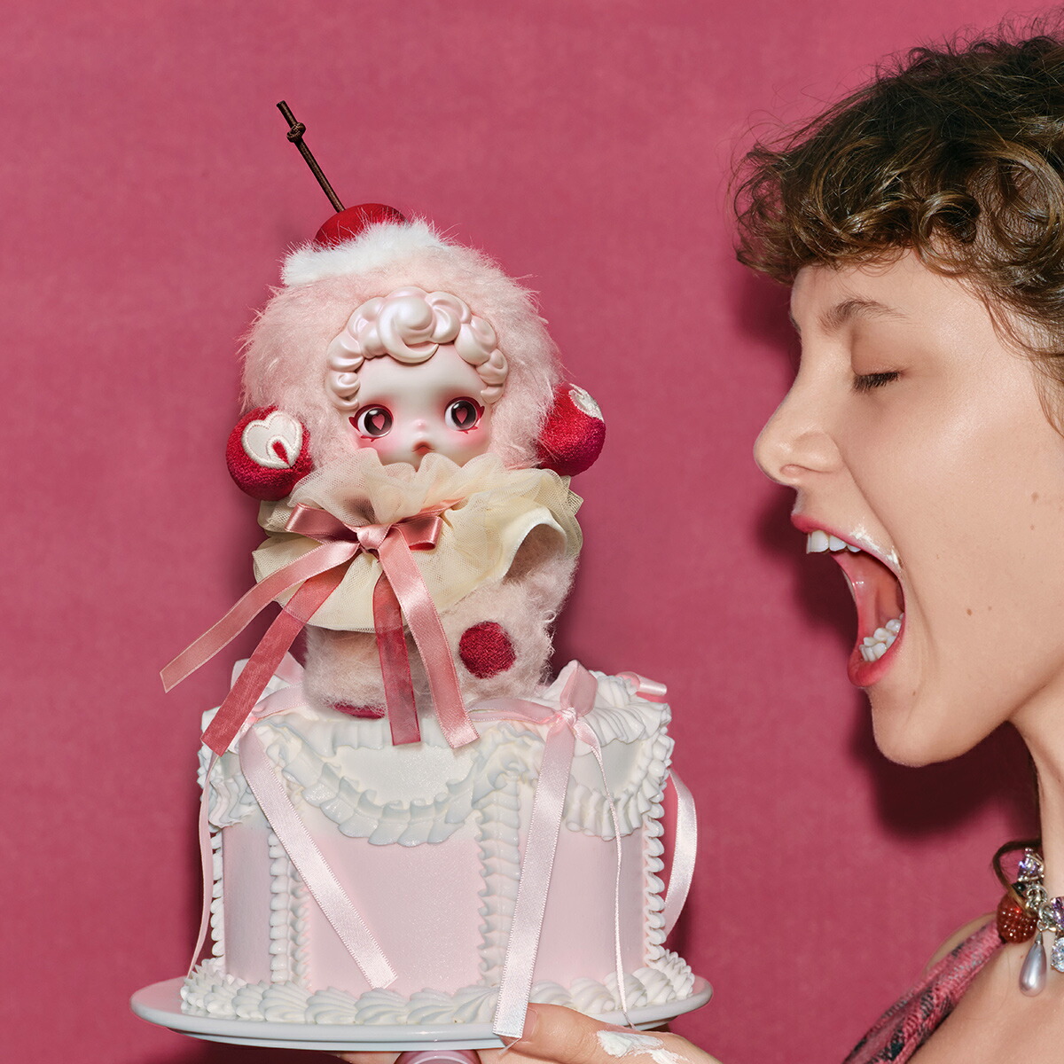 楽天市場】SKULLPANDA You Found Me! シリーズ ぬいぐるみペンダント