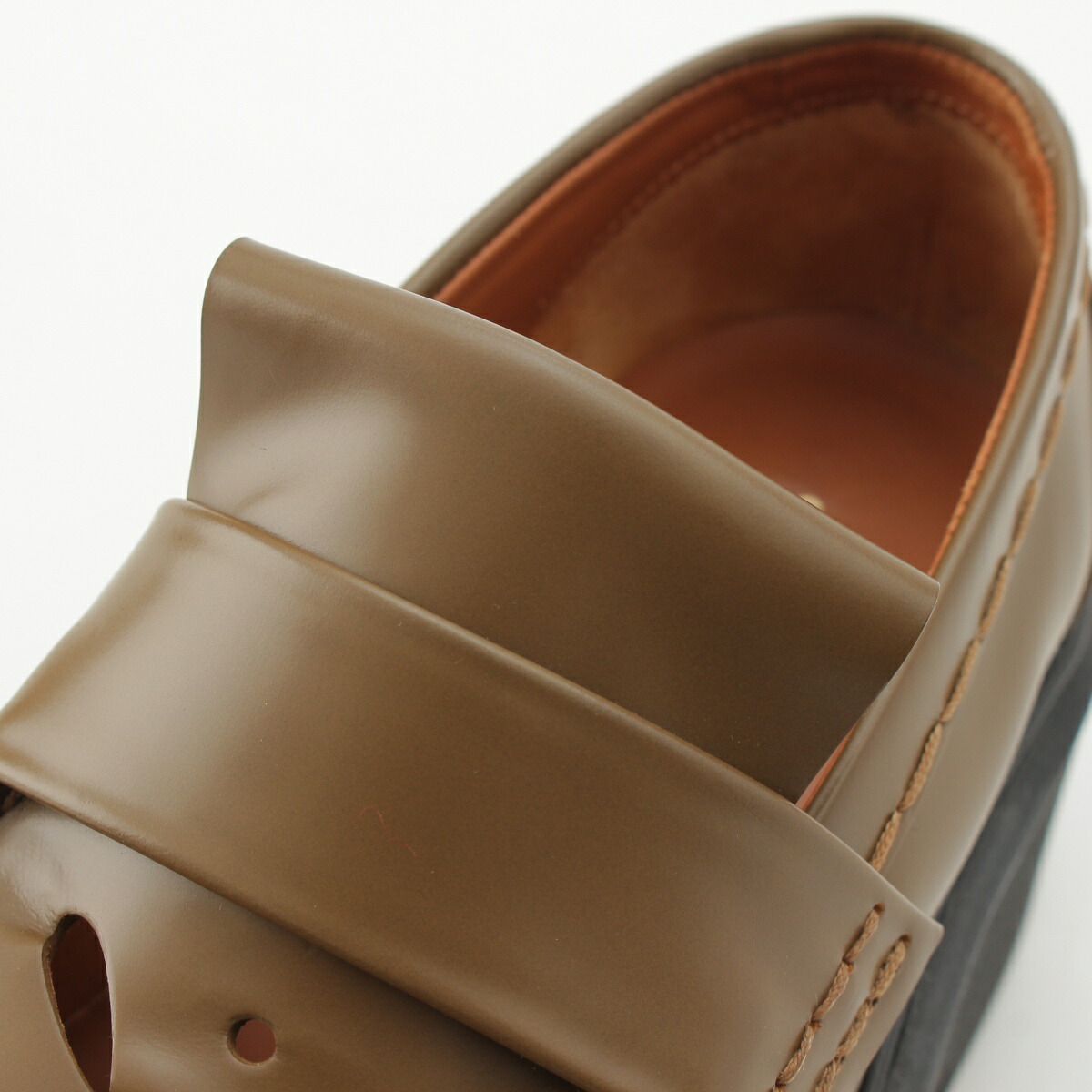 楽天市場】セリーヌ CELINE フィービー期 パテント 厚底ソール カット