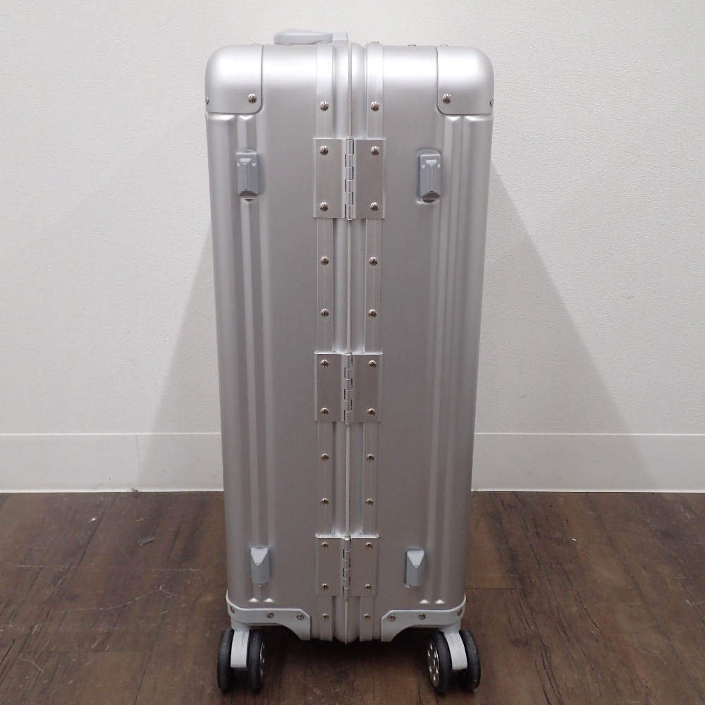 楽天市場】Mercedes-Benz メルセデス・ベンツ オリジナルアルミ スーツ