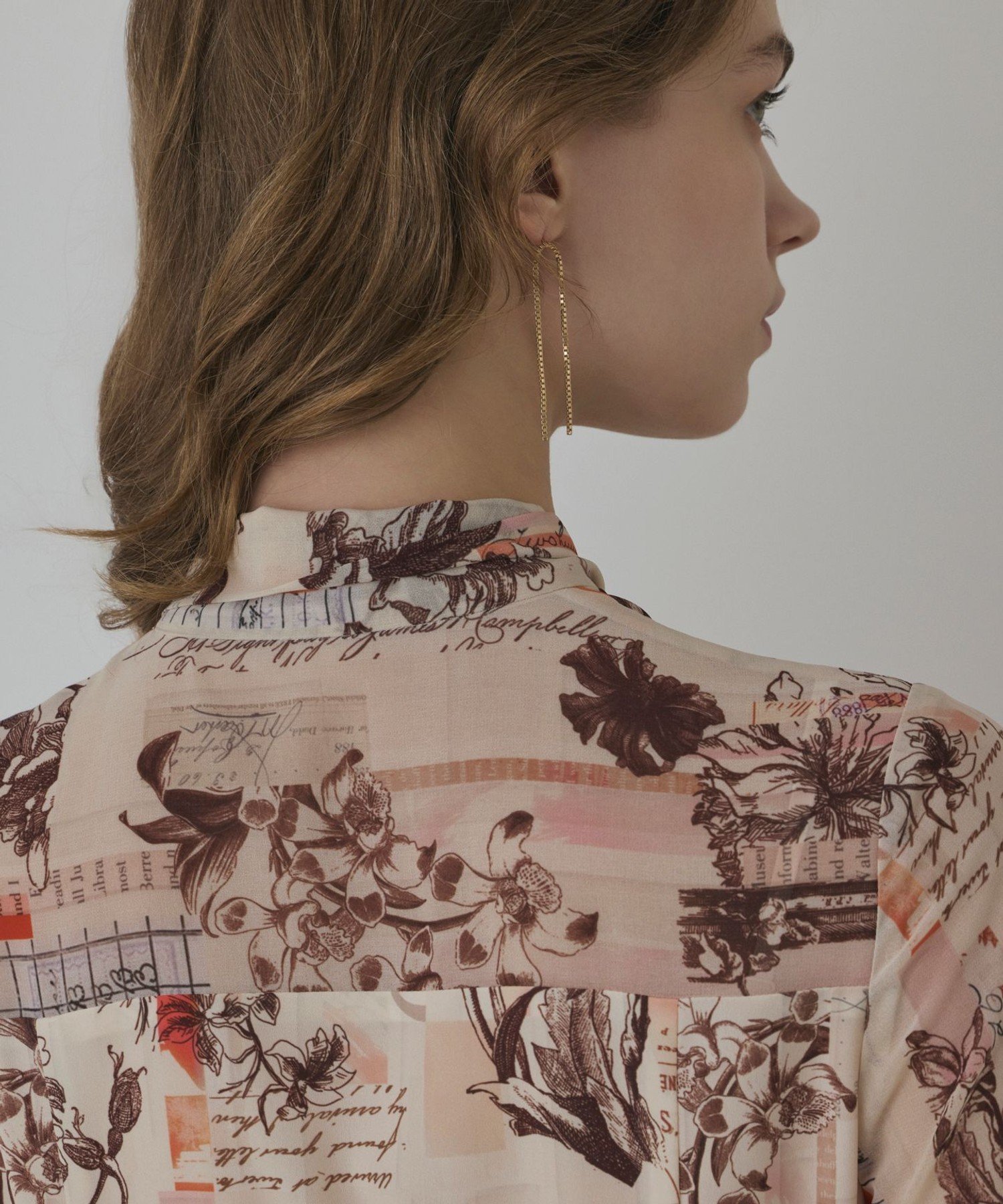 GRACE CONTINENTAL｜ロゴフラワープリントボウタイワンピース