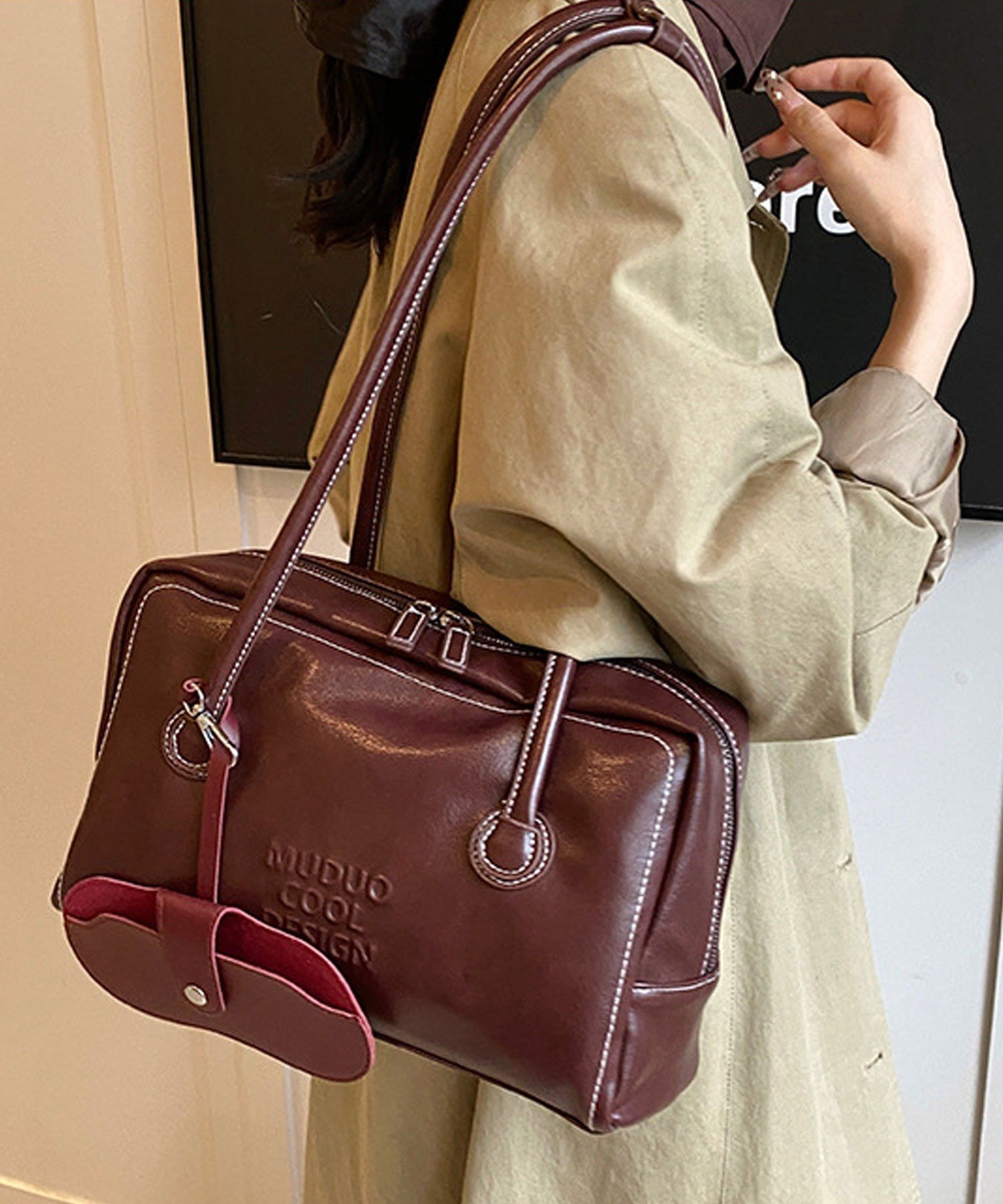 florist｜【アイウェアケース付き】レザータッチエンボスロゴボストン