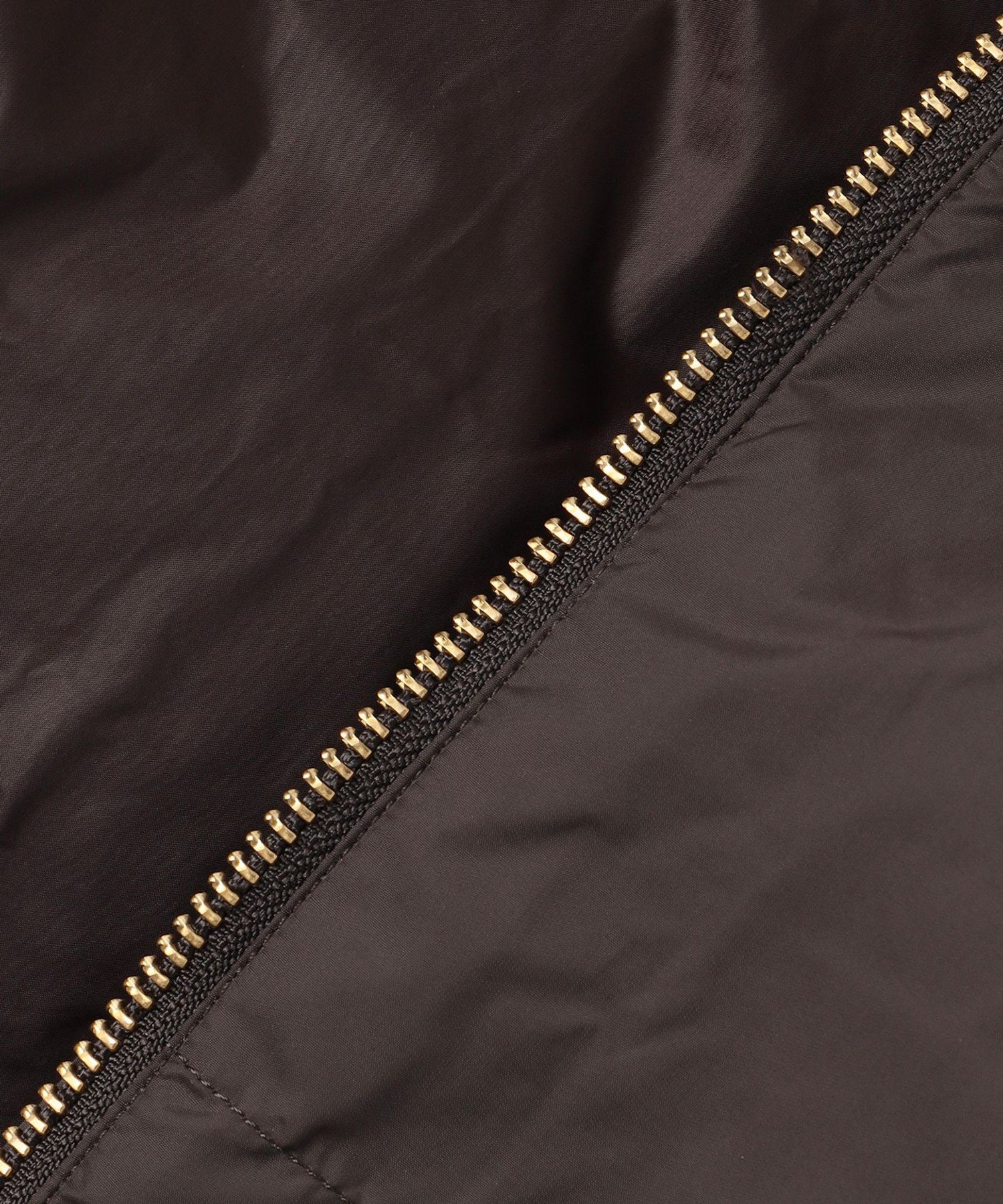 UNFILO｜【VERY掲載 / 自宅で洗濯OK / 軽量で暖かい】TAIONコラボ