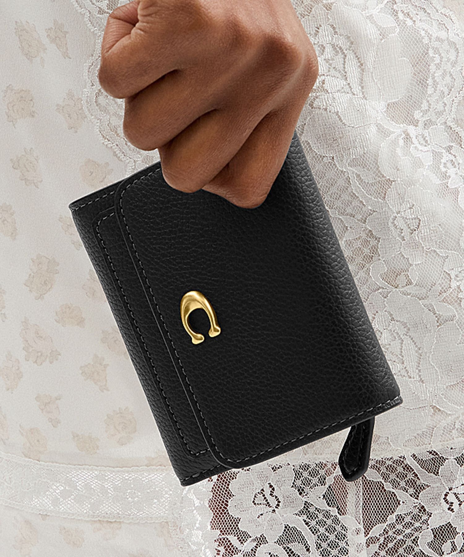 COACH｜【公式】ミラ スモール フラップ ウォレット | Rakuten Fashion