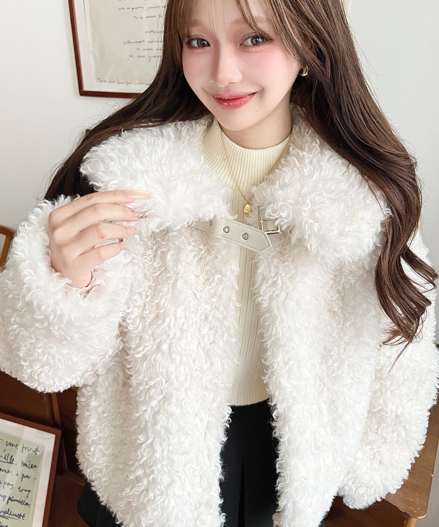 moment+｜衿付きプードルフェイクファーブルゾン | Rakuten Fashion