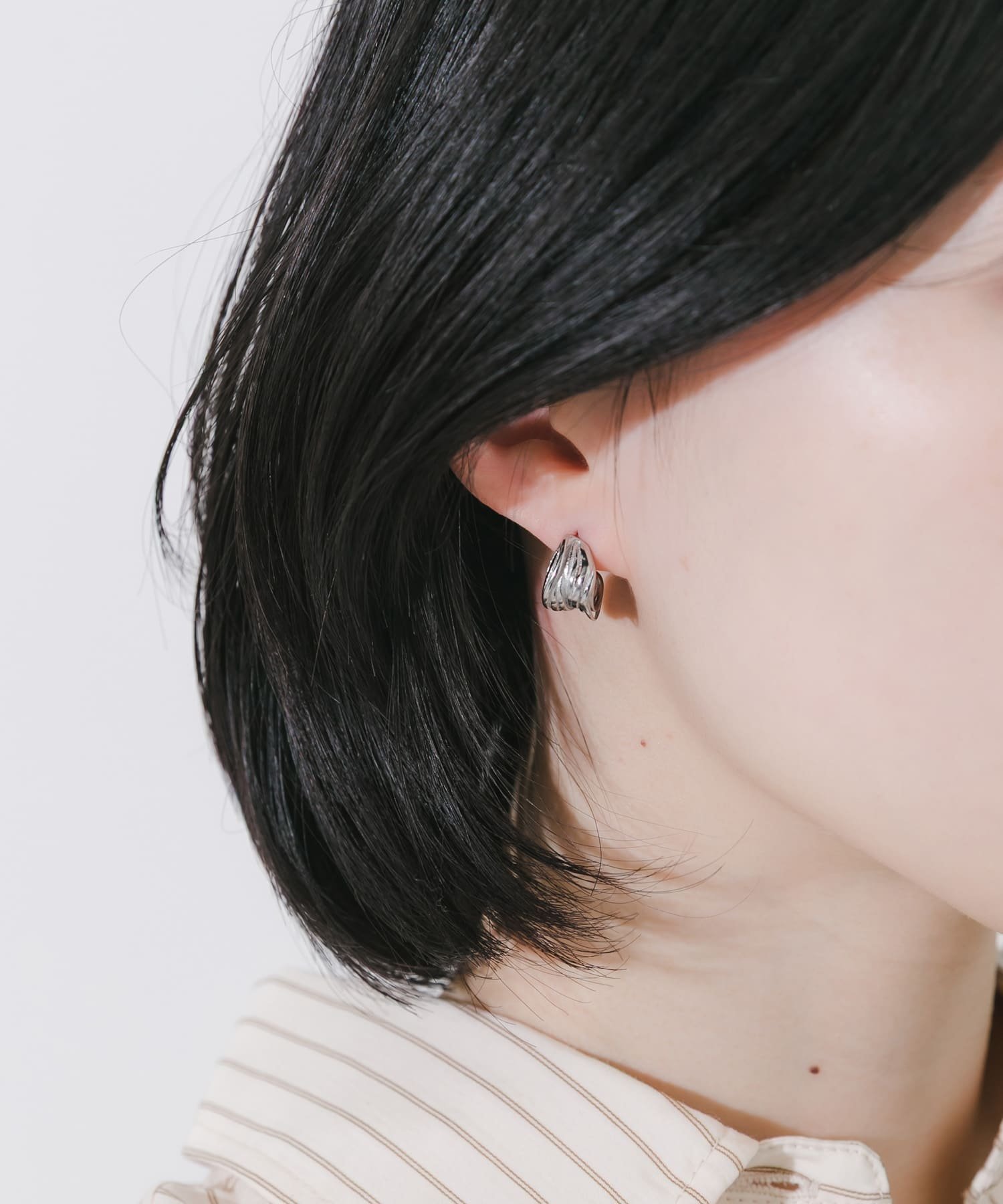 SMELLY｜ステンレスウェーブメタルピアス | Rakuten Fashion(楽天