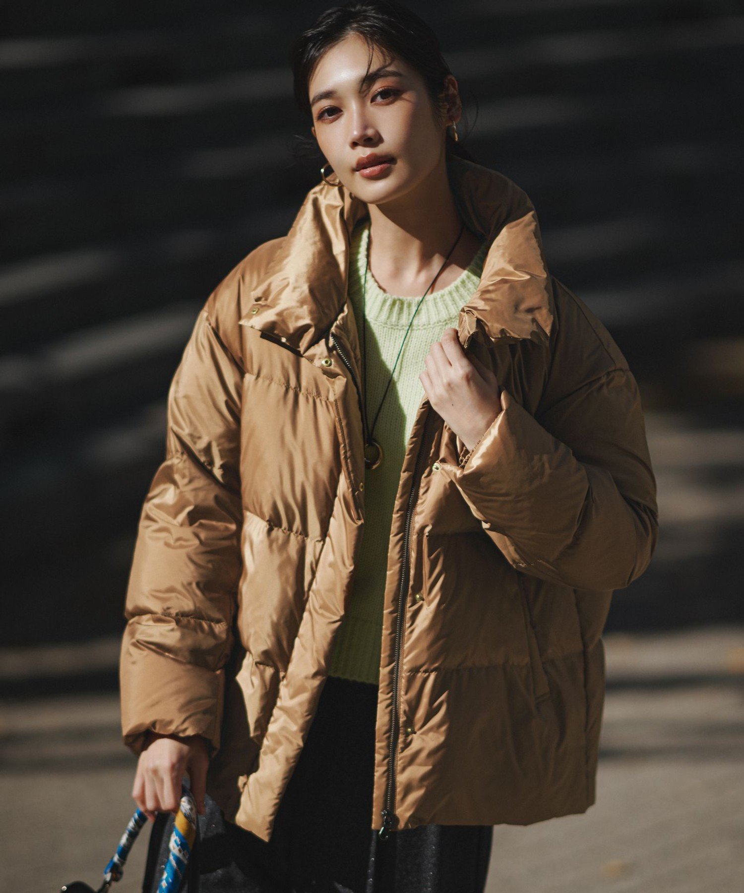 23区｜【Oggi掲載】シレータフタ ハイネック ショート ダウンコート