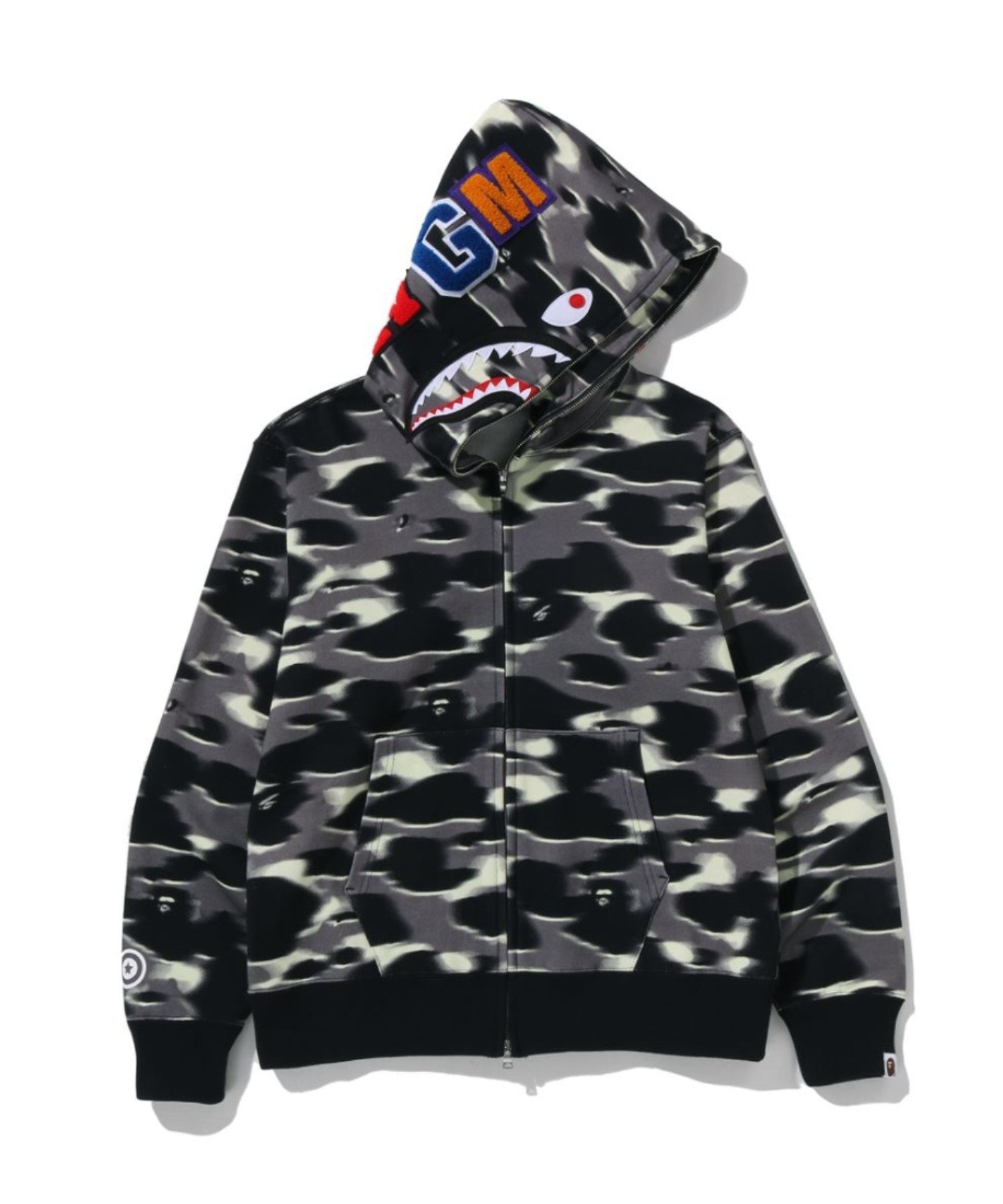 A BATHING APE｜SCREEN CAMO SHARK FULL ZIP HOODIE | Rakuten Fashion