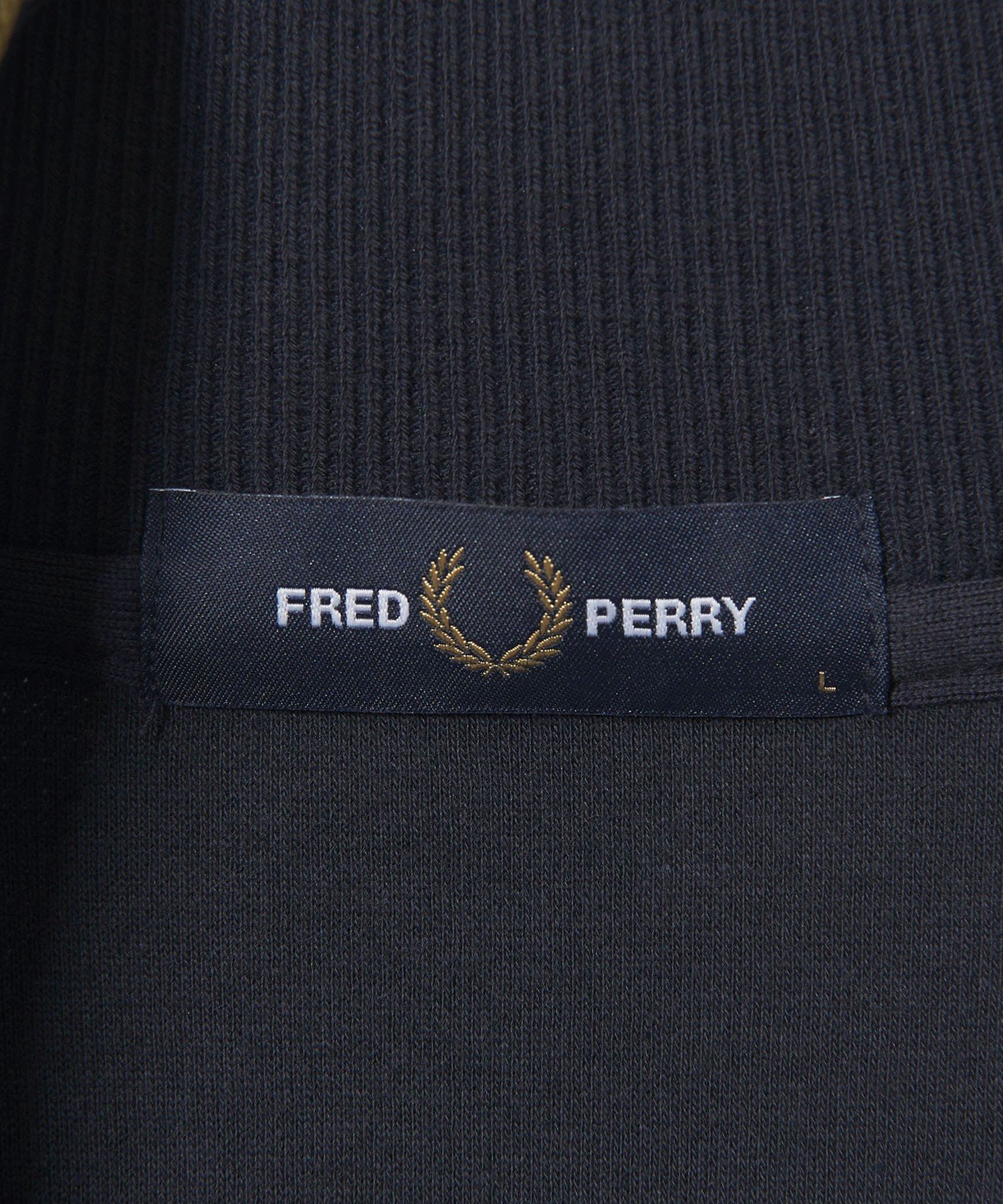 FRED PERRY ツインティップ ジップ トラックジャケット 1200025F2110_l1_a008.jpg