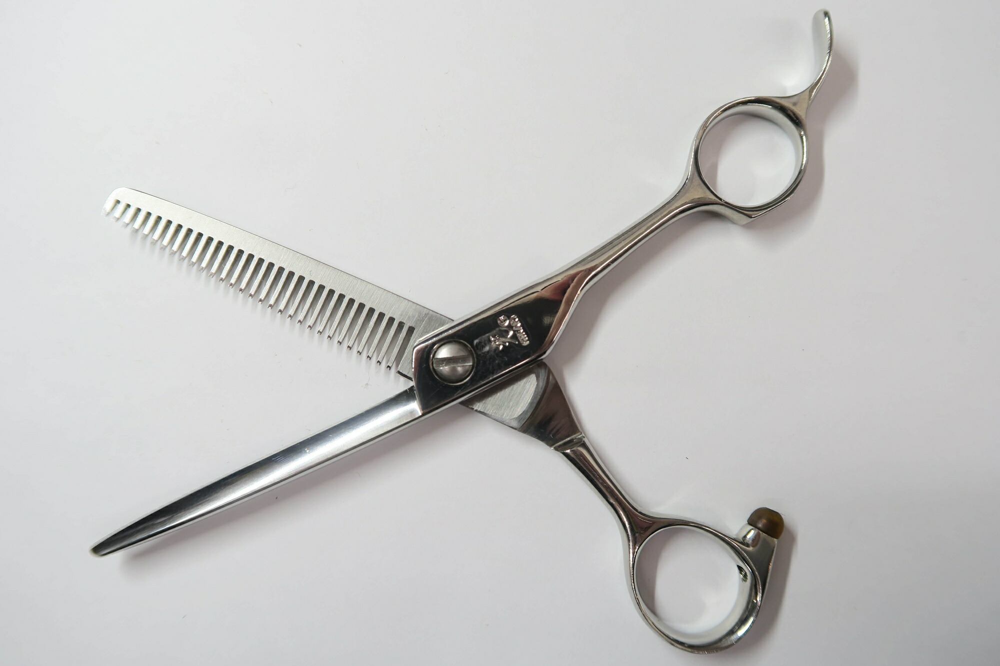 楽天市場】Dランク【光シザー HIKARI ヒカリ】 723 セニング 美容師