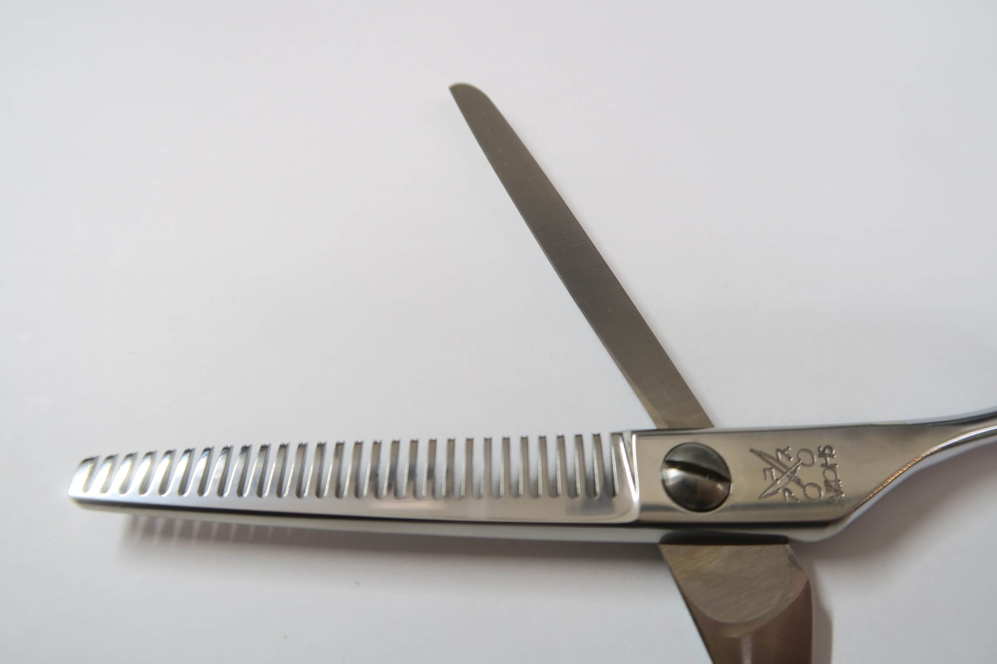 楽天市場】Cランク【AKKOHS アコス】 A5528 セニング 美容師・理容師