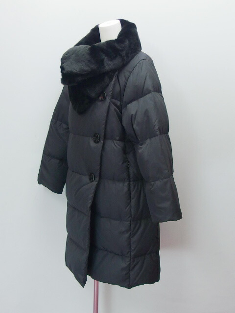 楽天市場】マックスマーラ ラパンファー付きダウンコート サイズ38 黒