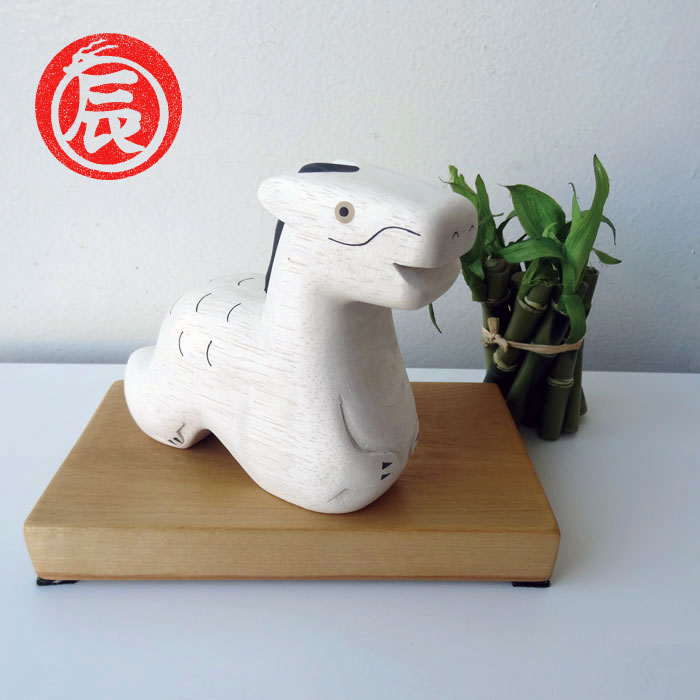 楽天市場】木彫りの置物 天然木 木彫り 置物 アニマル かわいい たつ