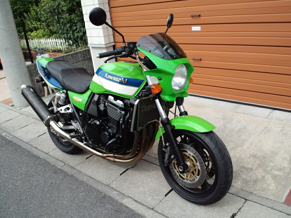 楽天市場】ZRX1100-2 ZRX11002 汎用ビキニカウル タイプAEROスクリーン