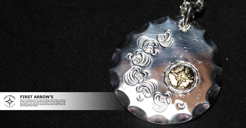 楽天市場】ポイント2倍!!ファーストアローズ K18付 カラ草彫りタタキ