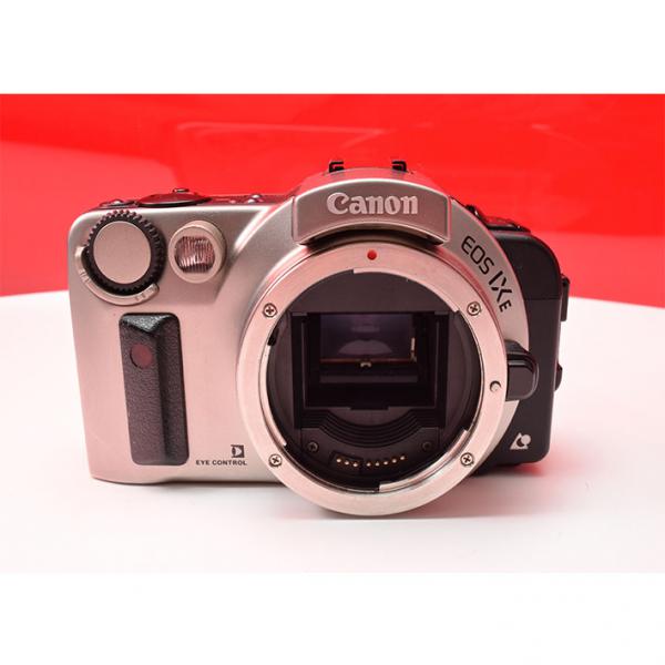 初心者用の一眼レフカメラ専門館TSS / Canon EOS IXE キャノン!