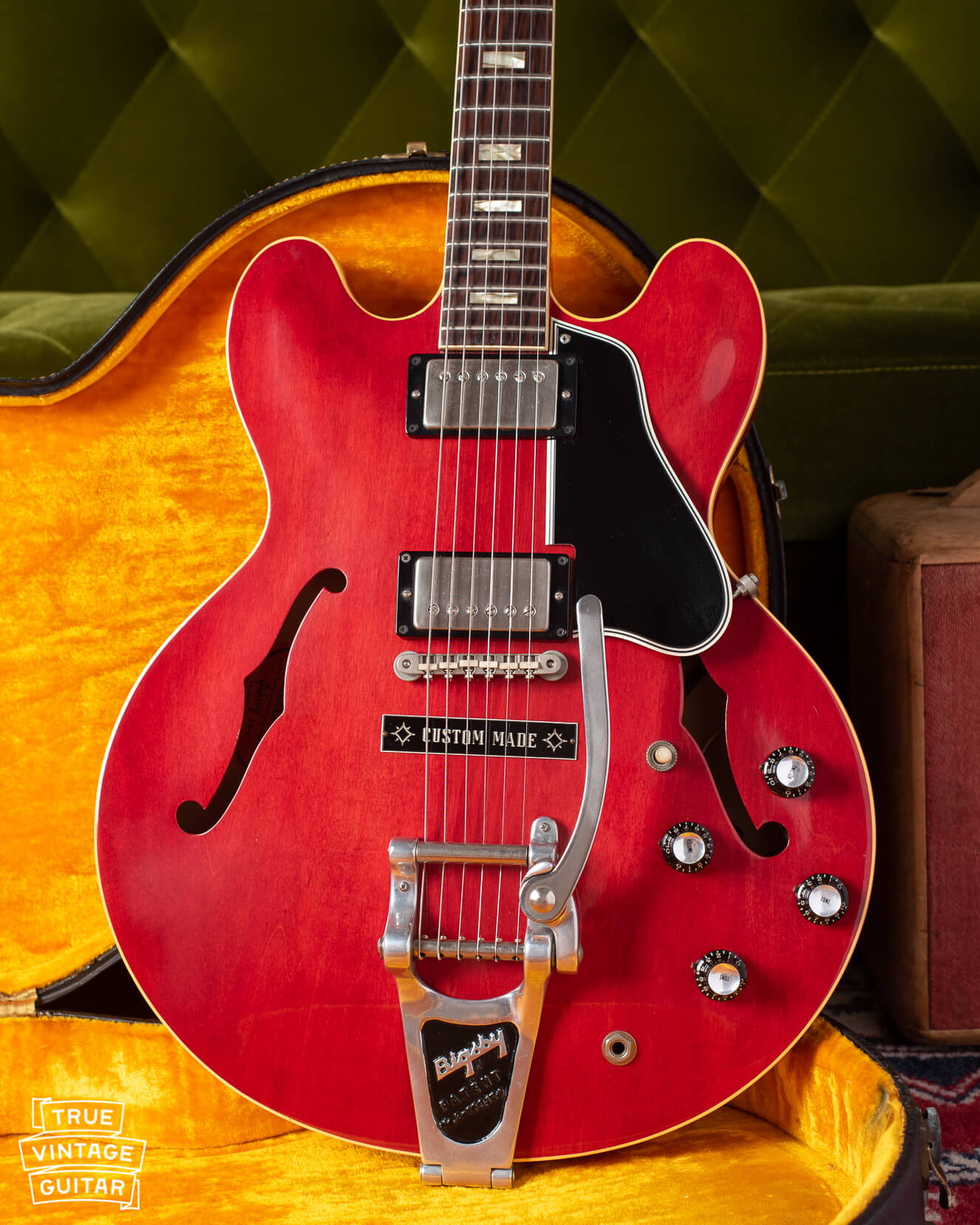 Gibson ES-335 TDC 1963 Red Bigsby – True Vintage Guitar