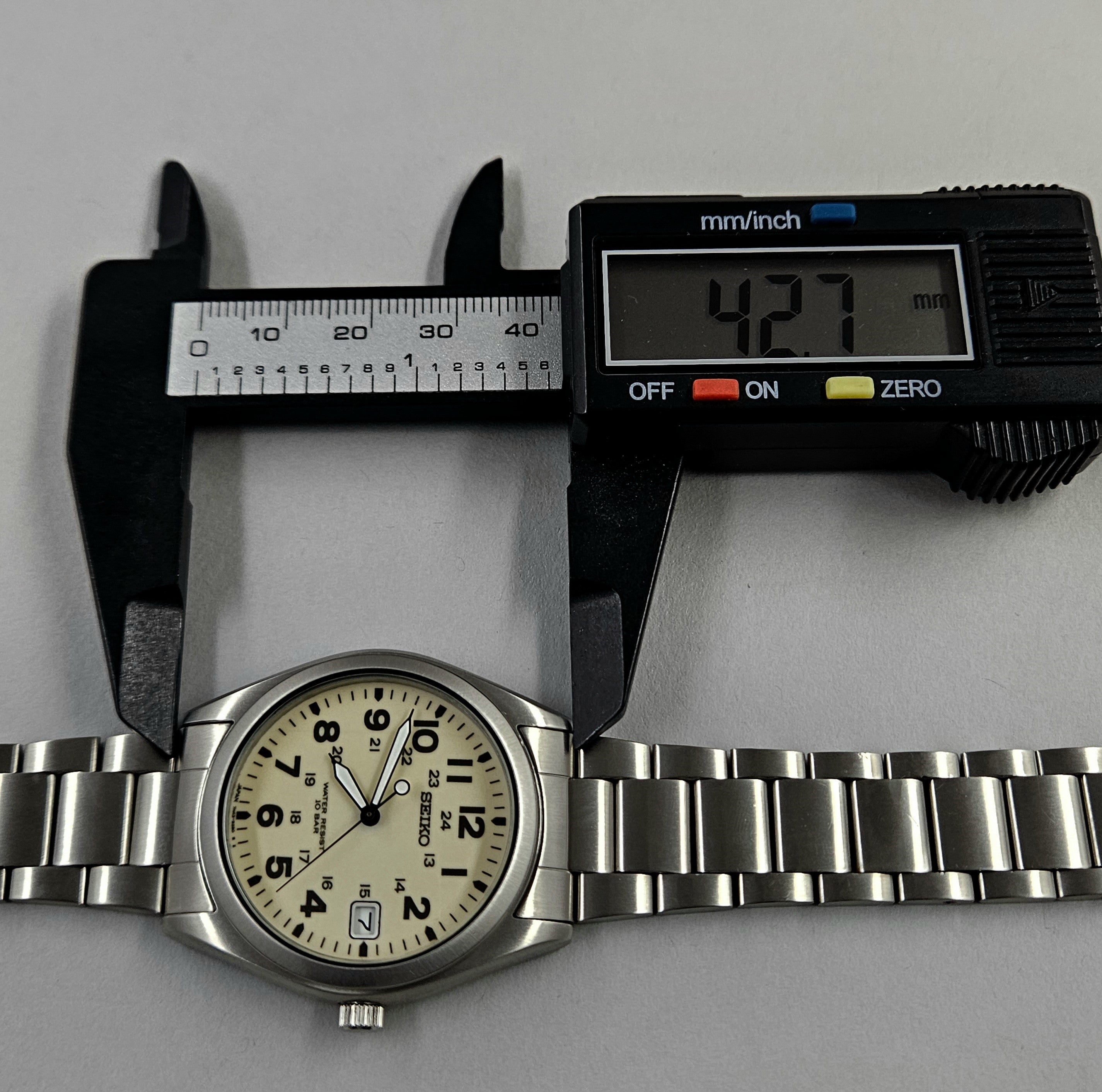 Seiko 7N42-8260 – Turgay's Watches