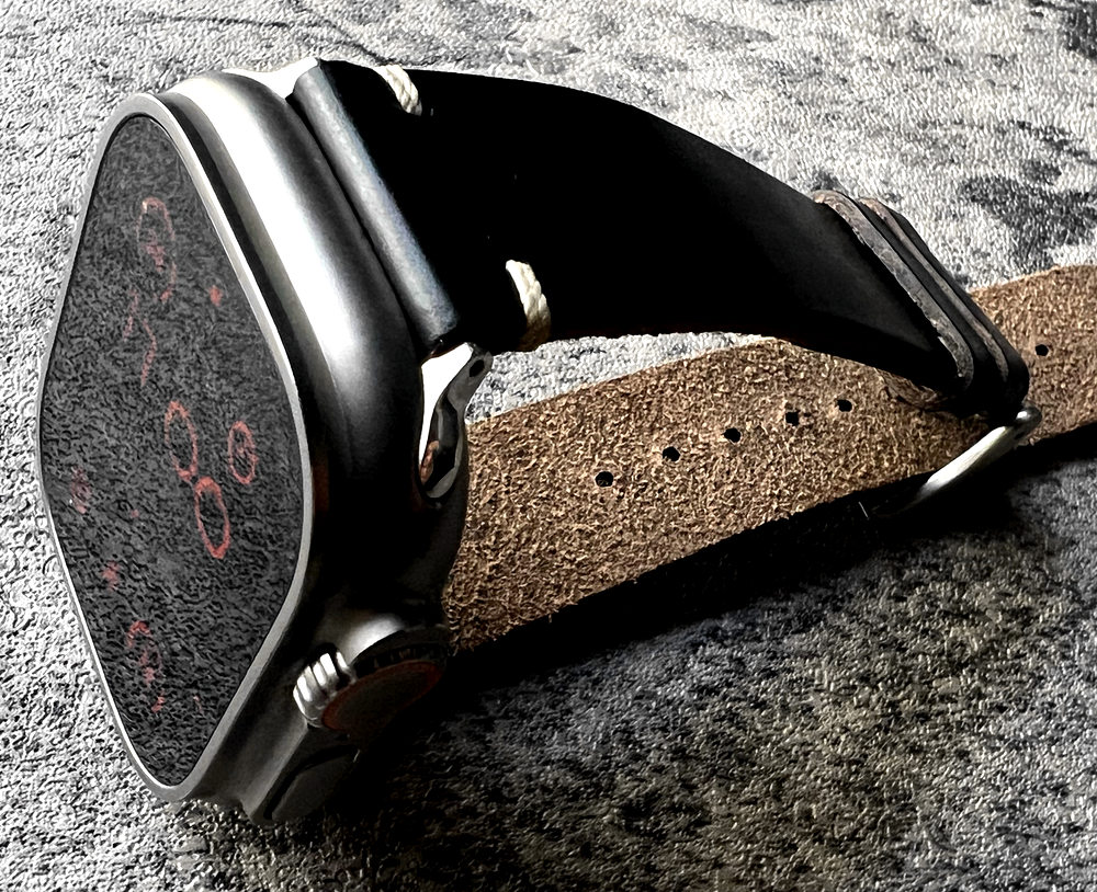 速報】【Apple Watch Ultra 2 ブラックチタニウム】NOMADとMinZ、MP2L