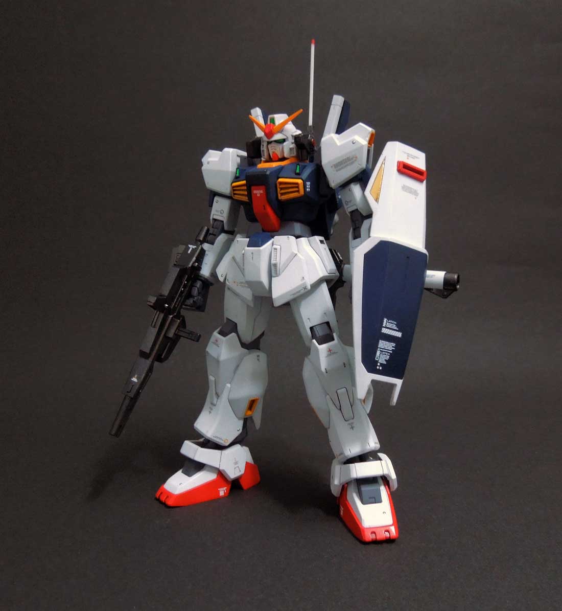 HGUC REVIVE版 ガンダムMk-II（エゥーゴ仕様）をつくる。 – UC