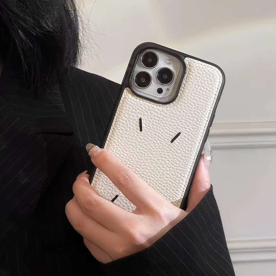 マルジェラ iPhone15 Pro/14 Proケース 4ステッチ Margiela iPhone15