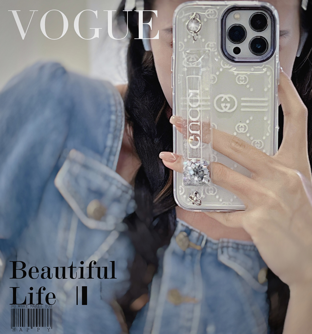 グッチ iPhone15 Pro Maxケース キラキラ流れ ベルト付き Gucci