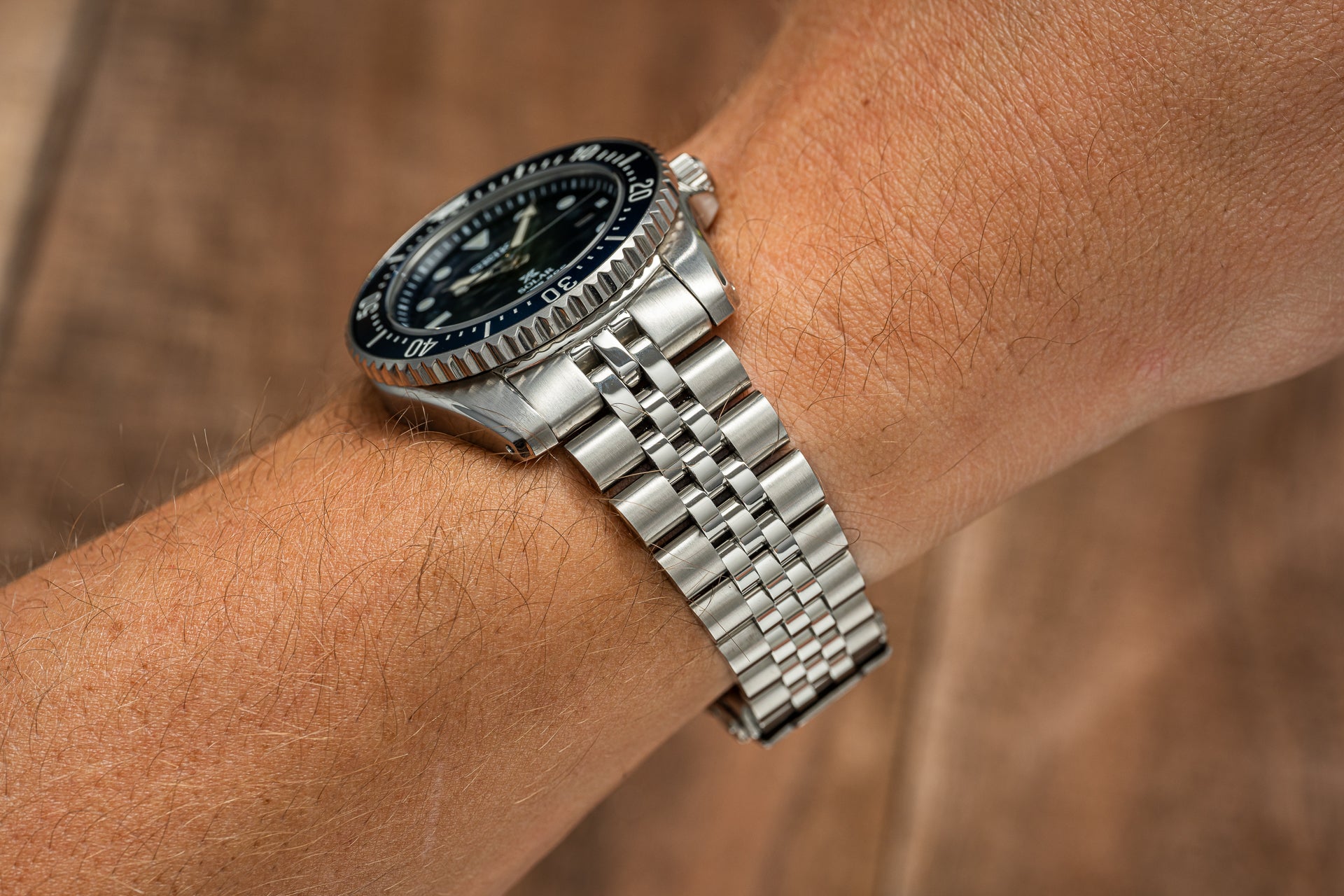Executive Bracelet (Seiko SNE57x Solar) – Uncle Straps