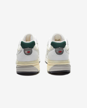 NEW BALANCE 990V4 - WHITE – Undefeated