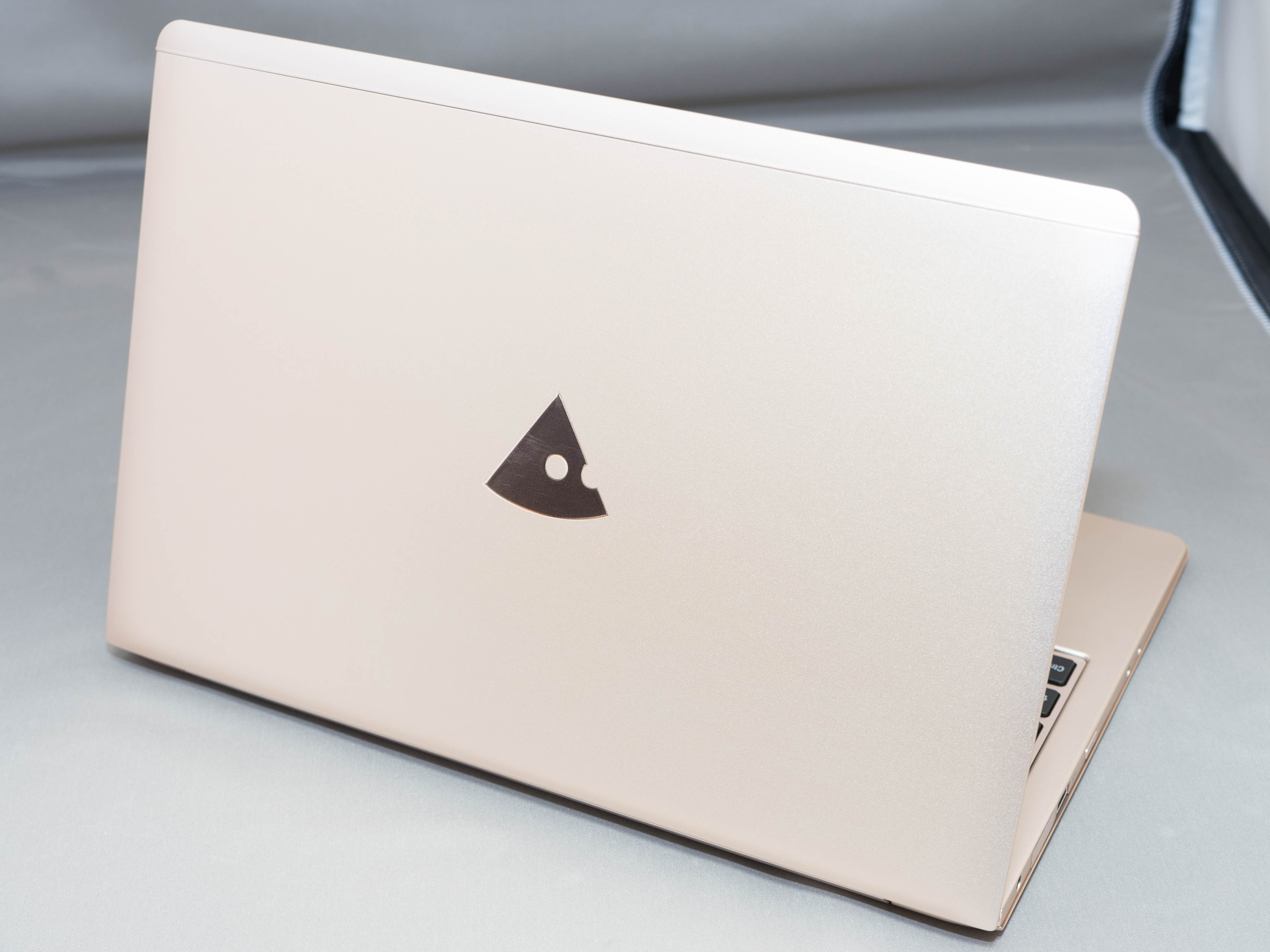 MouseComputer MB-B401 第8世代i5 美品 MouseComputer MB-B401 第8世代