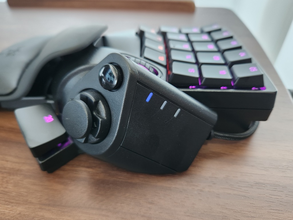 Razer Tartarus Proレビュー！左手デバイスとしての実力は？ V2との
