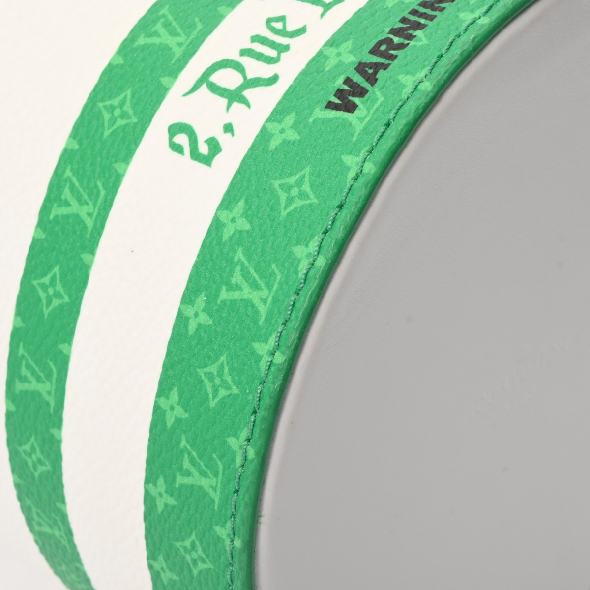 ルイ ヴィトン LV ペイント カン グリーン/ホワイト M81592 キャンバス