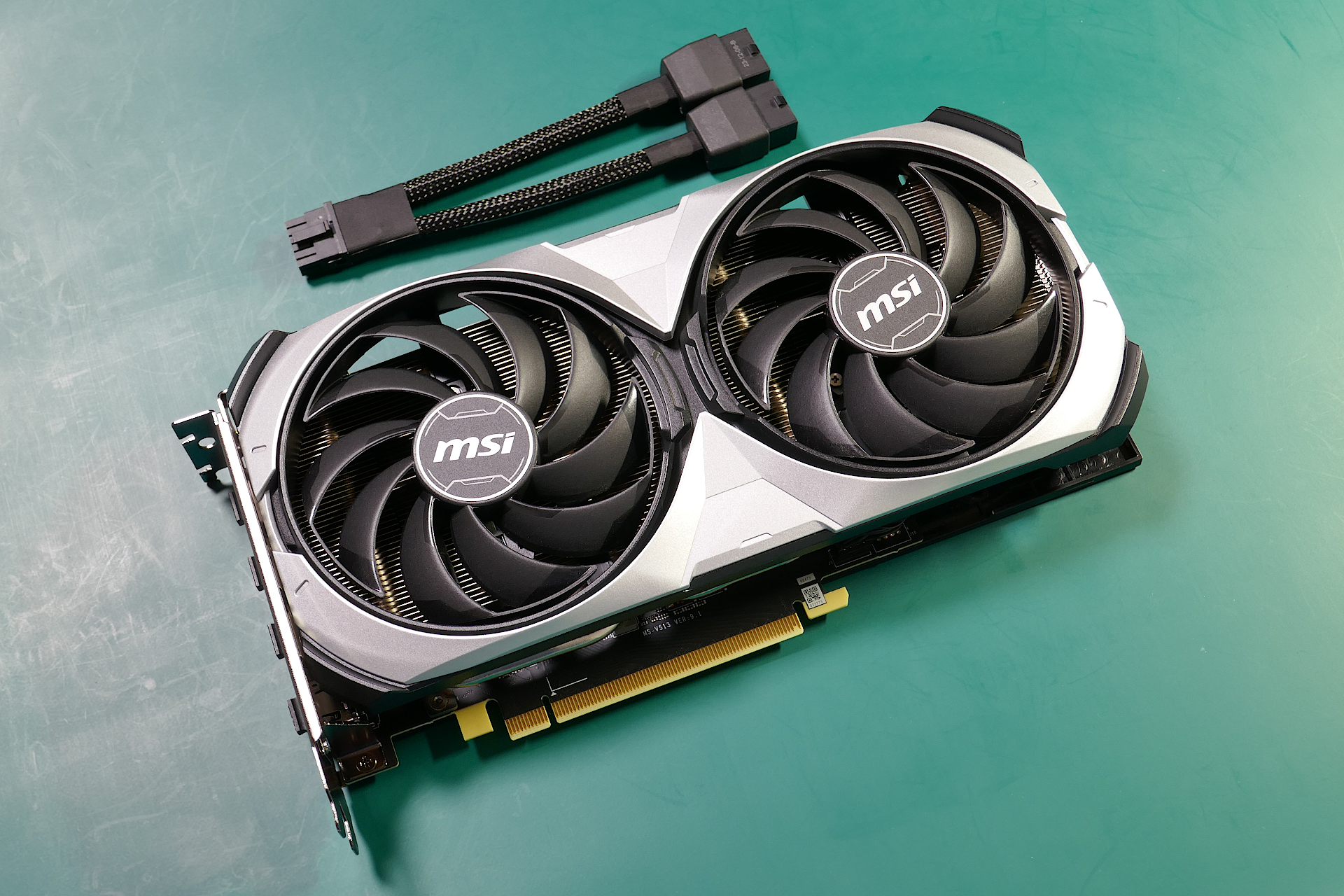 NVIDIA GeForce RTX 4070 SUPER” を購入した。 | Wide and Deep Space