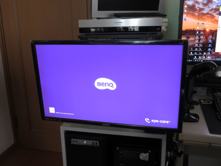 BenQ 24インチモニターGL2460HMを設置する！│MASAa.blog